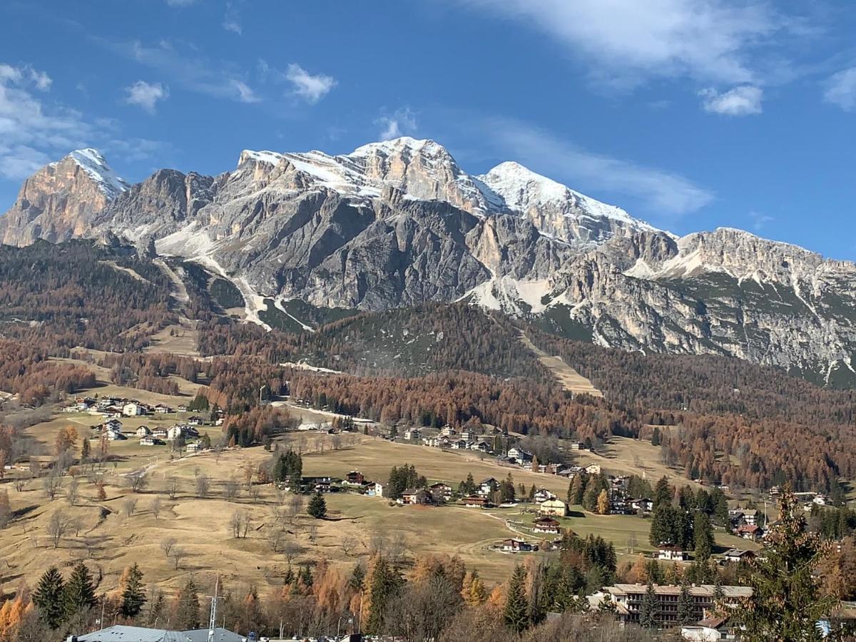 Hotel Serena Cortina Cortina dʼAmpezzo Extérieur photo