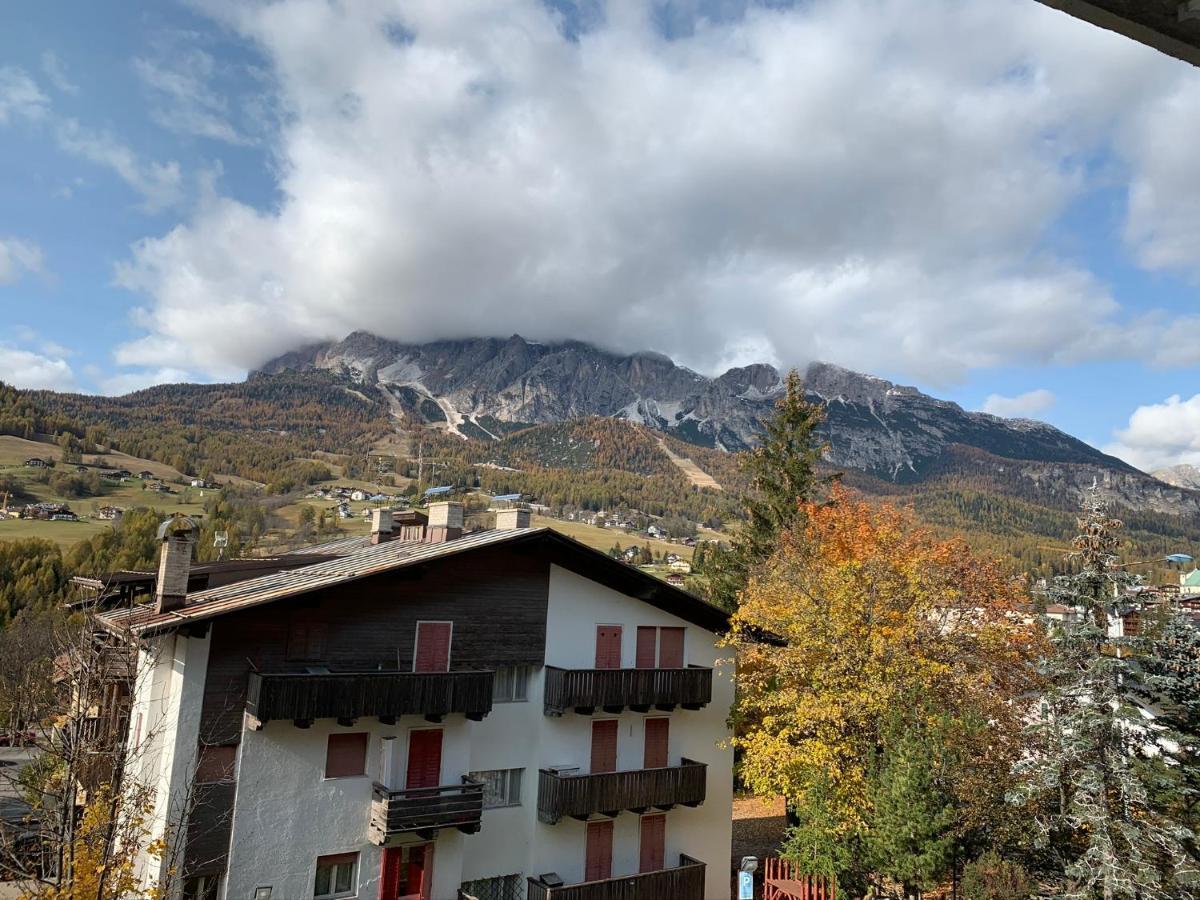 Hotel Serena Cortina Cortina dʼAmpezzo Extérieur photo
