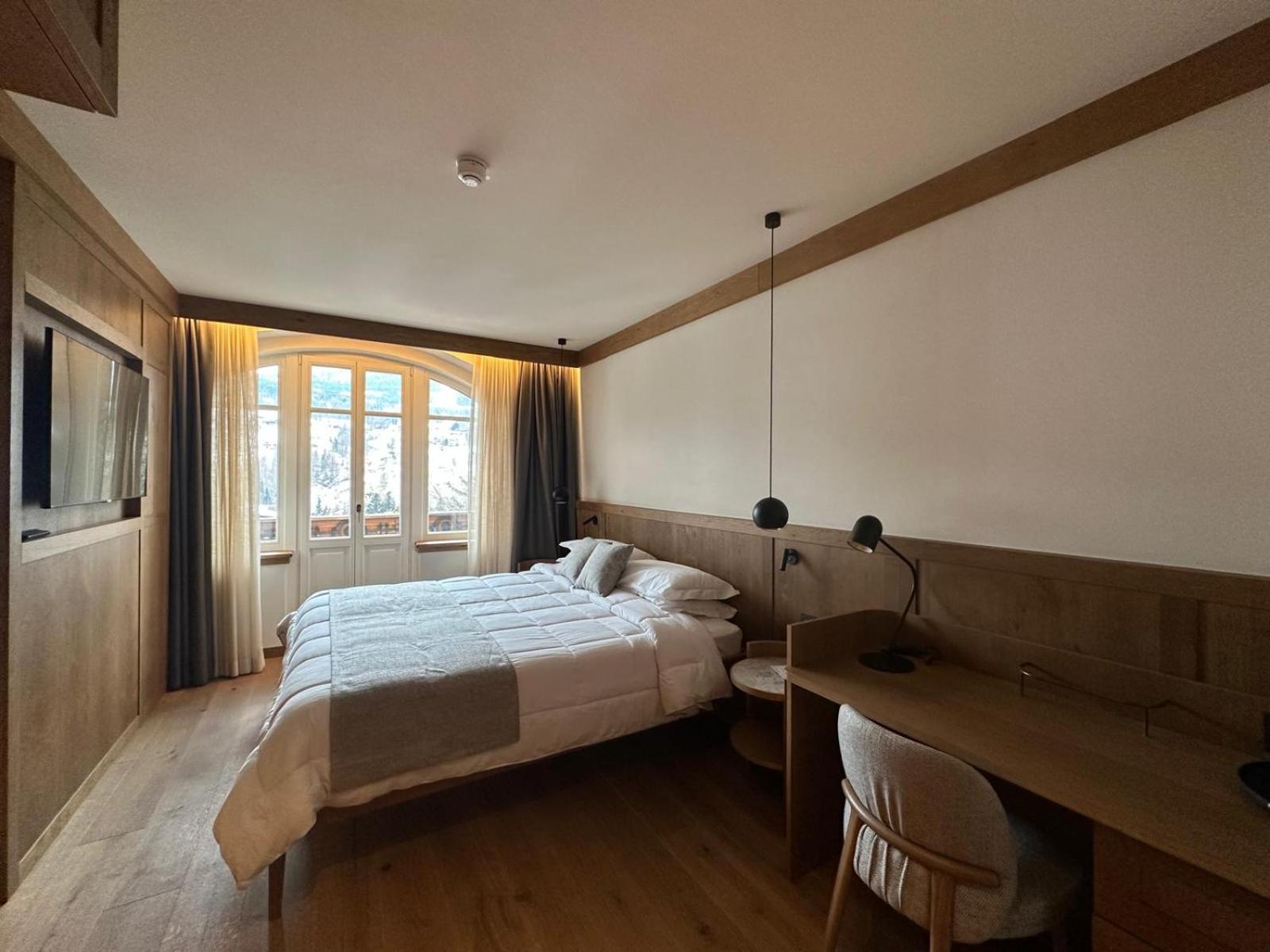 Hotel Serena Cortina Cortina dʼAmpezzo Extérieur photo